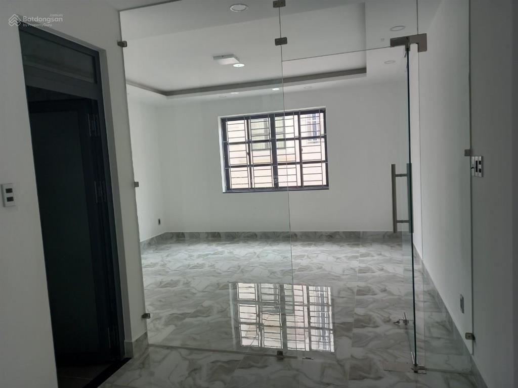 Cityland center hills, mặt tiền  trần thị nghỉ, 5x20m 4 lầu. 7pn. 7wc, = 40 triệu/th