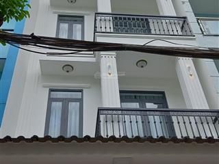Nhà full nội thấthẻm xe hơi dương quảng hàm p5gần chung cư k26=5x13m 3 lầu4pn 3wc=15tr