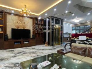 Lô góc  3 thoáng hiếm  ngõ thông  phân lô  ô tô vào nhà  3 thoáng trước