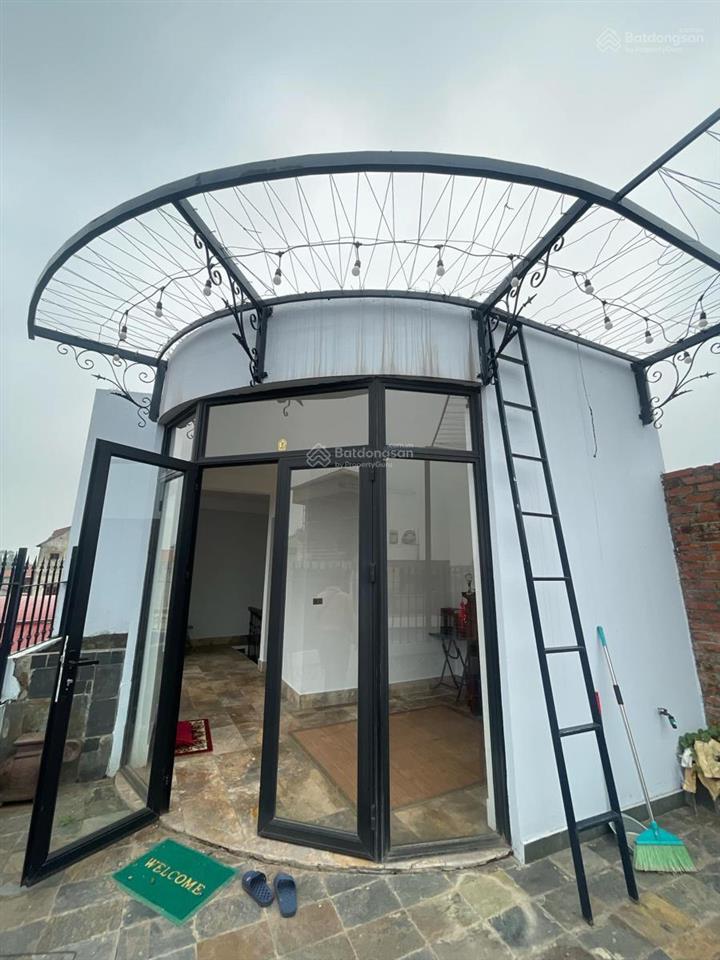 45 m 5 tầng mt 7,9 m nguyễn văn cừ. ô tô vào nhà. 20m ra ô tô tránh, dừng đỗ ngày đêm. nhà 3 thoáng