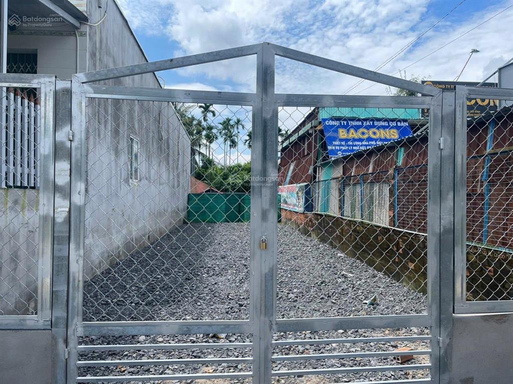 380triệu/220m2 100% thổ cư mặt tiền đường nhựa 20m sát kcn trảng bàng sổ sẵn công chứng
