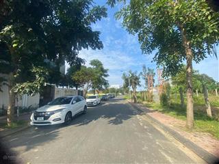 Cần bán nhanh lô đất 2mt khu biệt thự đảo nổi 368.2m hướng đông nam, giá 52tr/m2