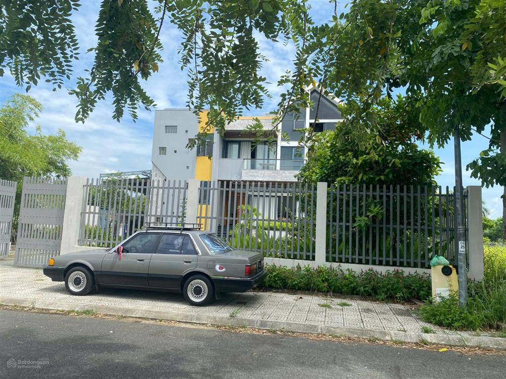 Cần bán lô đất biệt thự nằm trong khu biệt thự đảo nổi 3mt view sông 435m giá cam kết rẻ nhất