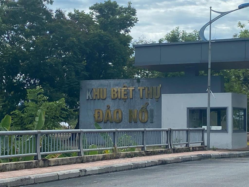 Cần bán lô đất biệt thự nằm trong khu biệt thự đảo nổi 3mt view sông 435m giá cam kết rẻ nhất