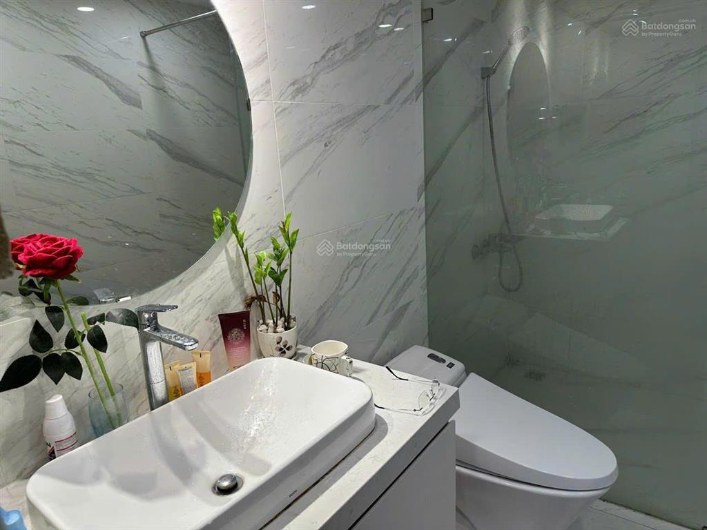 Bán gấp có giảm giá sâu căn góc 2pn 73m2 toà ct5,6 lê đức thọ tầng đẹp 6 tỷ full đồ.  0981 045 ***