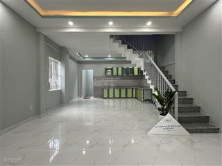 60m2 2tầng sân trước sau rộng thoáng, 3wc2pn, gần chợ cầu đồng, oto 4 chỗ đổ cửa, shr