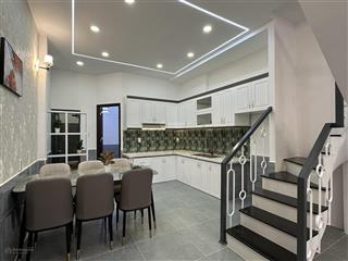 Nhà shr 60m2 2 tầng 3pn (pn trệt), gần chợ cầu đồng, hẻm 3m khu an ninh, btct kiên cố vị trí đẹp