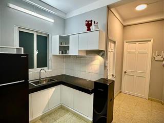 Cần bán chung cư iii bùi minh trực, phường 5, quận 8, dt 57m2, 2 phòng, 1wc, giá 2.1 tỷ