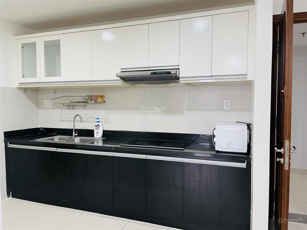 Cho thuê cc him lam nam khánh, q8, dt 90m2. giá 10.5 triệu/th, có nội thất, 2pn, 2wc