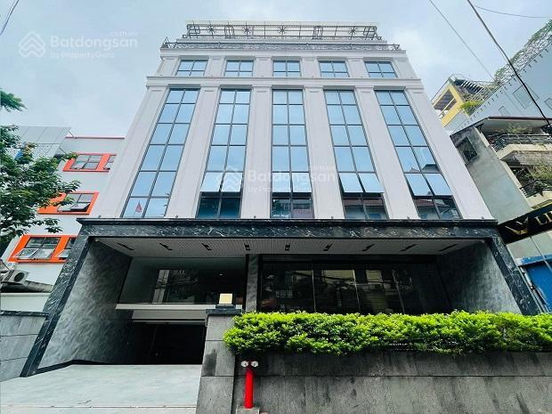 Hiếm bán tòa nhà đẳng cấp phố võng thị, hn s=220m2. chỉ 110 tỷ ngõ ô tô tránh