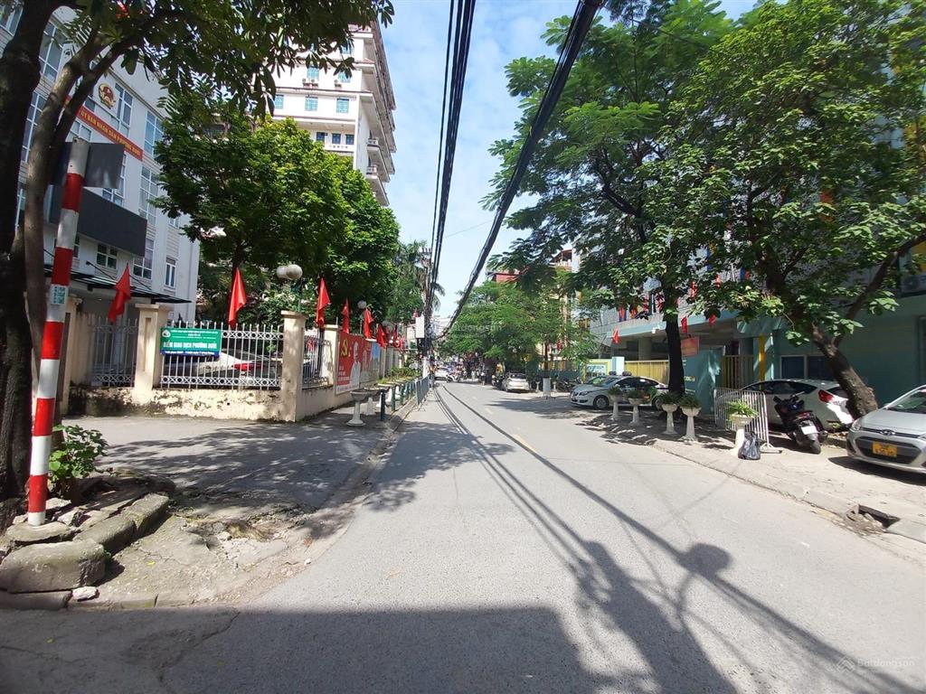 Bán tòa nhà văn phòng mặt phố võng thị, tây hồ, hn  s=134 /220m2  7 tầng. giá 110 tỷ  oto tránh