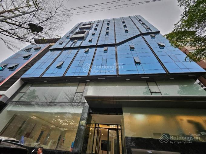 Hiếm! bán tòa nhà mặt phố đường láng, hn. s=241,6m2  mt 22m. 12 tầng. giá 260 tỷ.