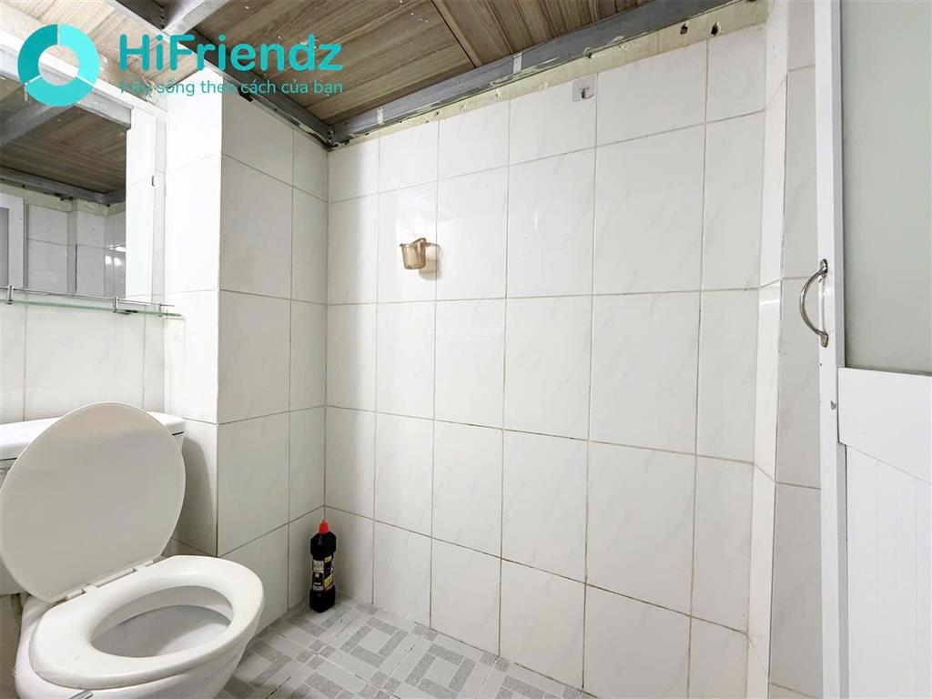 Cho thuê phòng trọ giá rẻ cho sinh viên gần ngã tư hàng xanh chỉ 3xx phù hợp ở 12 người