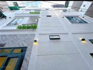 Nhà đẹp mới dương quãng hàm hẻm 3m thông 45m đúc 4 tầng btct chỉ nhỉnh 4d