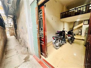 Bán nhà chính chủ giải phóng hoàng mai 30m thoáng kinh doanh