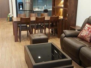 Bán nhà chính chủ căn hộ vinhomes metropolis 29 liễu giai ba đình 104m 3 ngủ thoáng