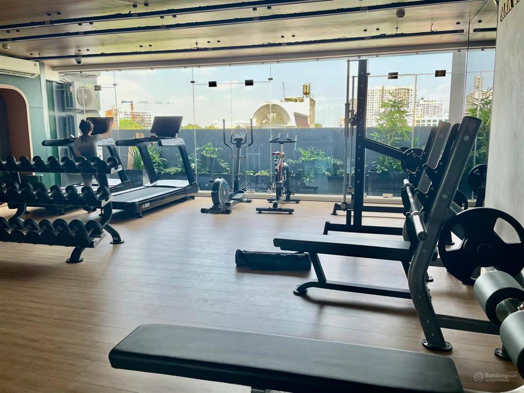 Bán cc park legend, hoàng văn thụ, 5,3 tỷ, 57m2, giá tốt hot!