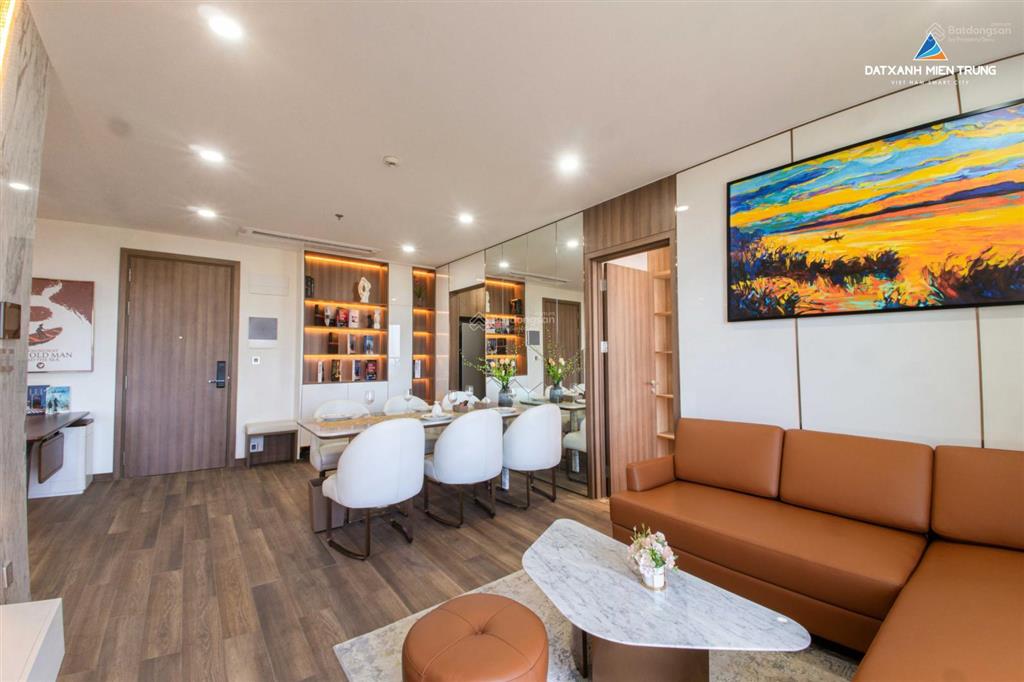 Cực hiếm  chính chủ cần bán căn 2 pn diện tích 82,5m2  view trực diện biển mỹ khê  0911 300 ***