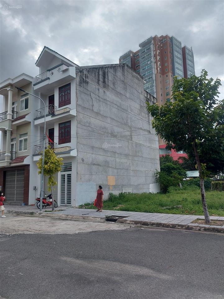 Bán đất nền kim tơ, hướng đông nam mát mẻ, sh đầy đủ, 92,5m2, giá 2,5 tỷ