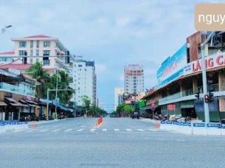 Chính chủ bán 4 lô góc nguyễn văn thoại ( giá tốt nhất thị trường ) gần biển