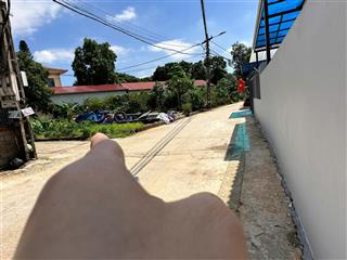 Tôi cần bán mảnh đất 2 mặt tiền góc, đường to kinh doanh buôn bán. hạ bằng  thạch thất  hà nội