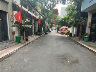 Bán nhà khu nội bộ trần văn dư và mai lão bạng p.13, dt 6,5x26m, 1 trệt lầu, nhà cũ đang có 12p