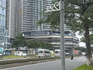 Bán căn hộ 4pn, 3wc tại n01  t8 ngoại giao đoàn, dt 140m2 full đồ đẹp