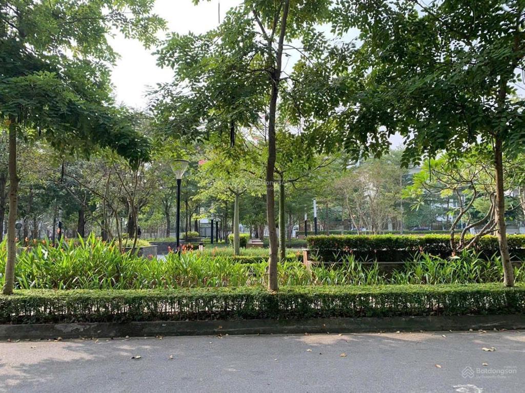 Chủ nhà cần bán gấp biệt thự 140m2 tại khu k ciputra, sổ đỏ giao dịch ngay