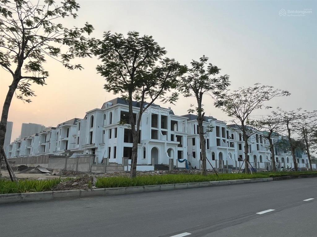 Chủ nhà cần bán gấp biệt thự 140m2 tại khu k ciputra, sổ đỏ giao dịch ngay