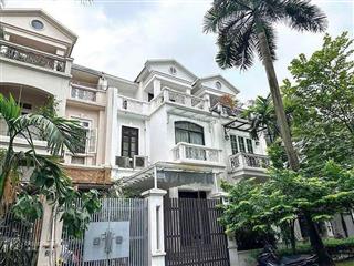 Bán liền kề khu c ciputra nội thất đẹp, sổ đỏ cất két, giá 45 tỷ  0915 568 ***