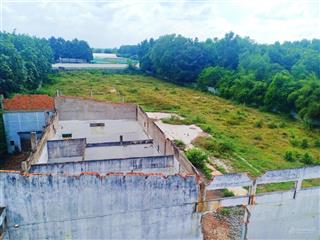 Chính chủ bán đất mt đường bà thiên.phù hợp làm kho xưởng, sẵn 500m2 thổ cư. tường rào 3m vây quanh