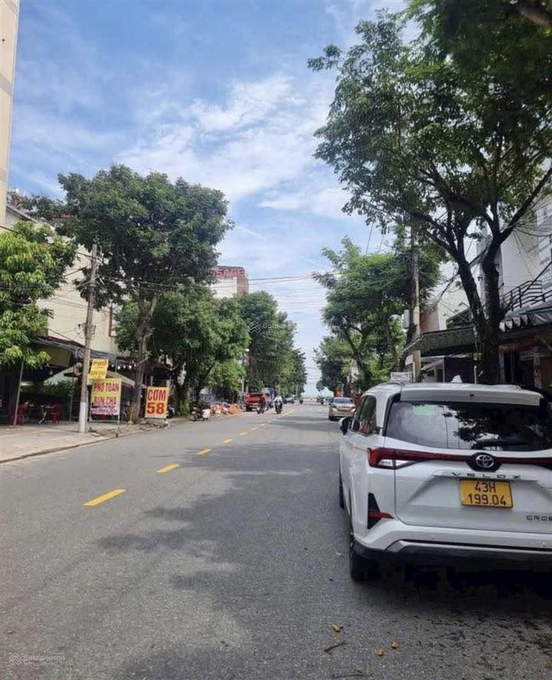 Chào bán nhà 4 tầng mặt tiền đường 10m5 hồ tùng mậu ,vị trí sát biển nguyễn tất thành cực đẹp