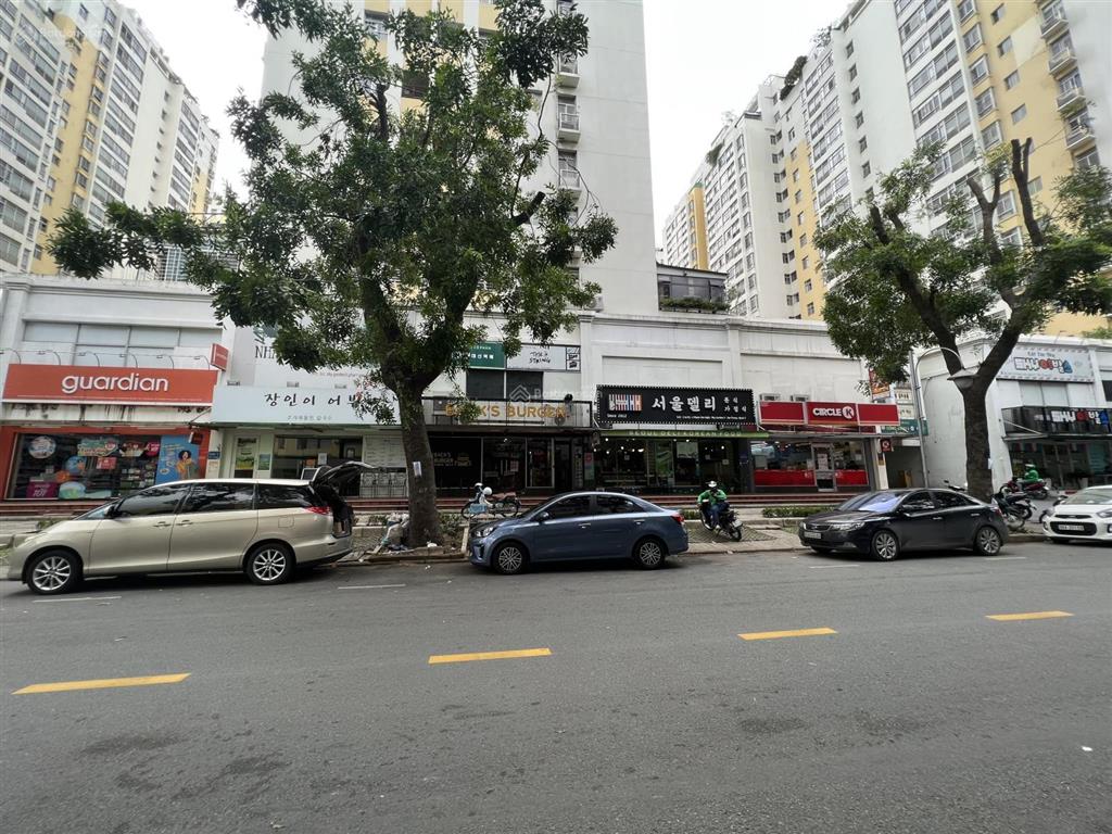 Bán shophouse sky mặt tiền đường phạm văn nghị phú mỹ hưng, quận 7, dt 151m2, giá 26 tỷ 0902 949 ***