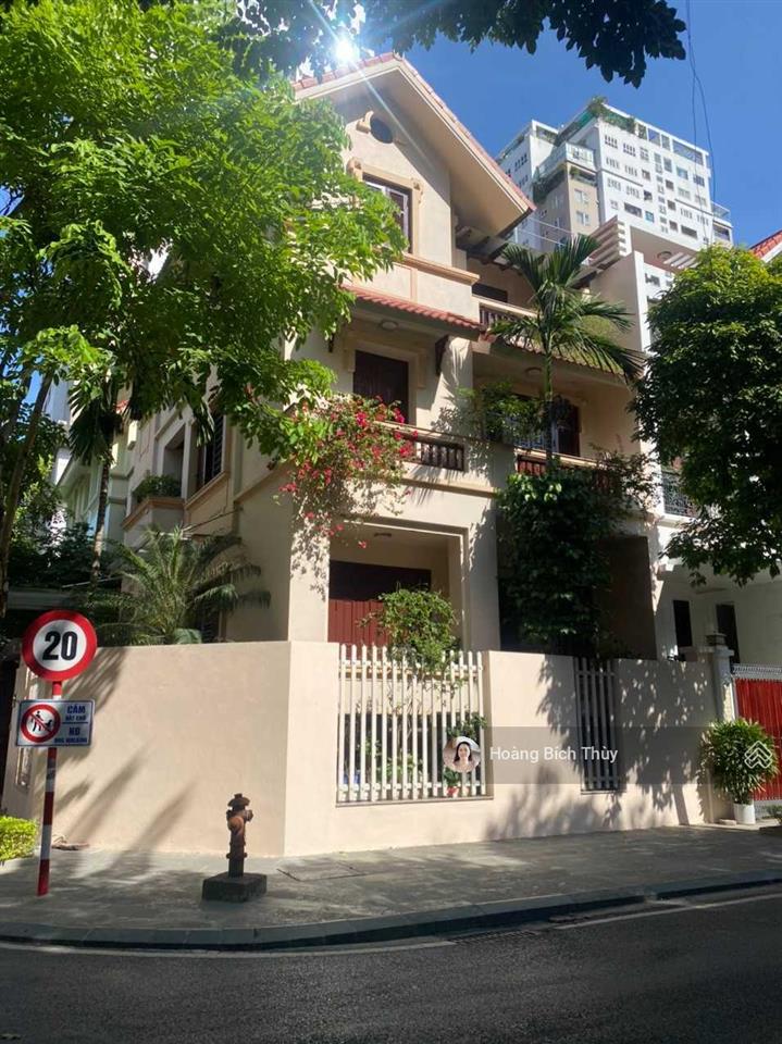 Bán biệt thự hapulico lê văn thiêm siêu đẹp  nhà thô chưa  nguyễn huy tưởng  145m2, 55 tỷ