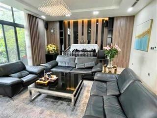 Bán hàng phát mại căn shophouse louis đại mỗ  197m2  55 tỷ  mt 12m   0915 551 ***