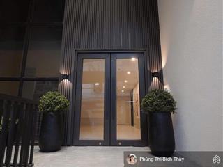 Chủ cần tài chính bán toà vp đẳng cấp  hiện đại  đủ pccc  phố hoà mã  phố huế  198m2  11 tầng