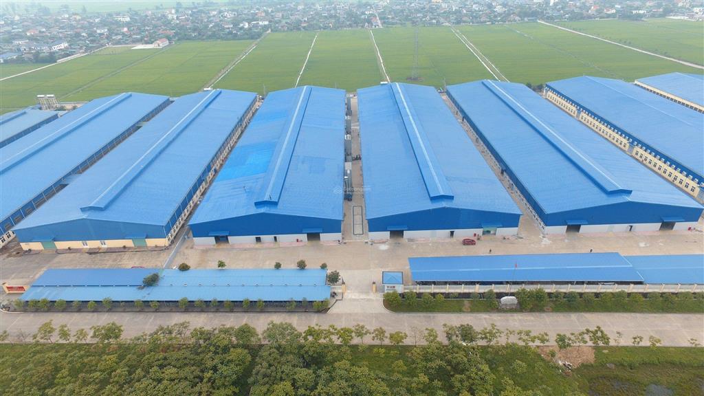 Cho thuê nhà xưởng nghệ an  đường tránh vinh (gần kcn vsip), dt 7.300m2  7.400m2.  0978 656 ***