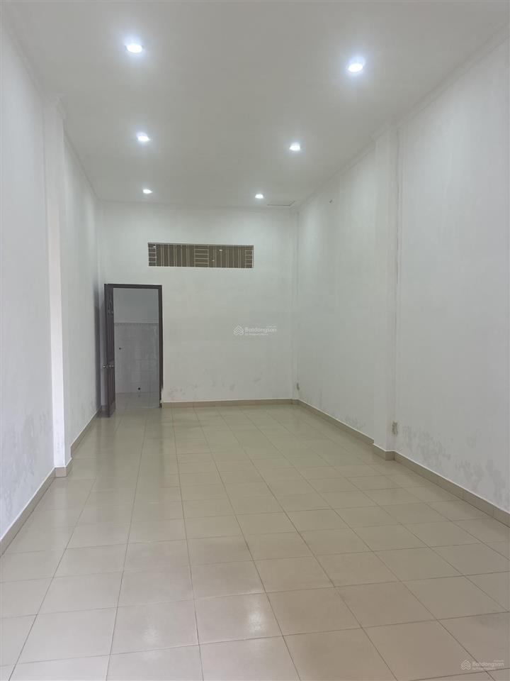 Cho thuê nhà nguyên căn hẻm xe hơi hồ hảo hớn, thích hợp làm vp, bán hàng online