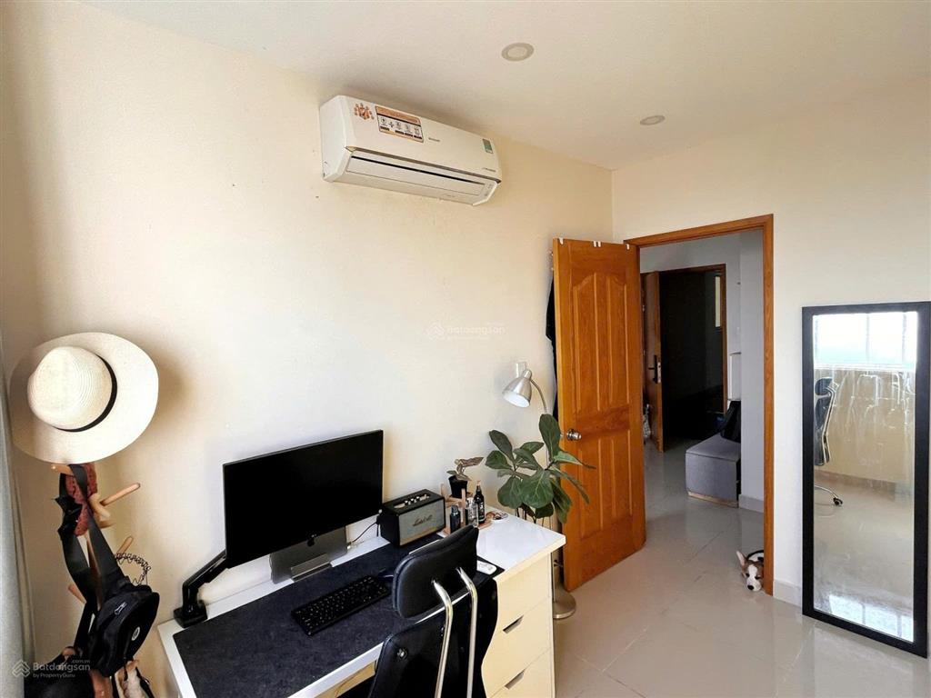 Cần cho thuê căn hộ 2pn cc long sơn, quận 7, có 2 máy lạnh, 7,5 tr/tháng.  0903 390 *** ms. hải