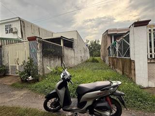 Bán gấp rất gấp lô đất ngay tl 823d ngay tt đức hoà 183m2 giá 1,3 tỷ còn tl