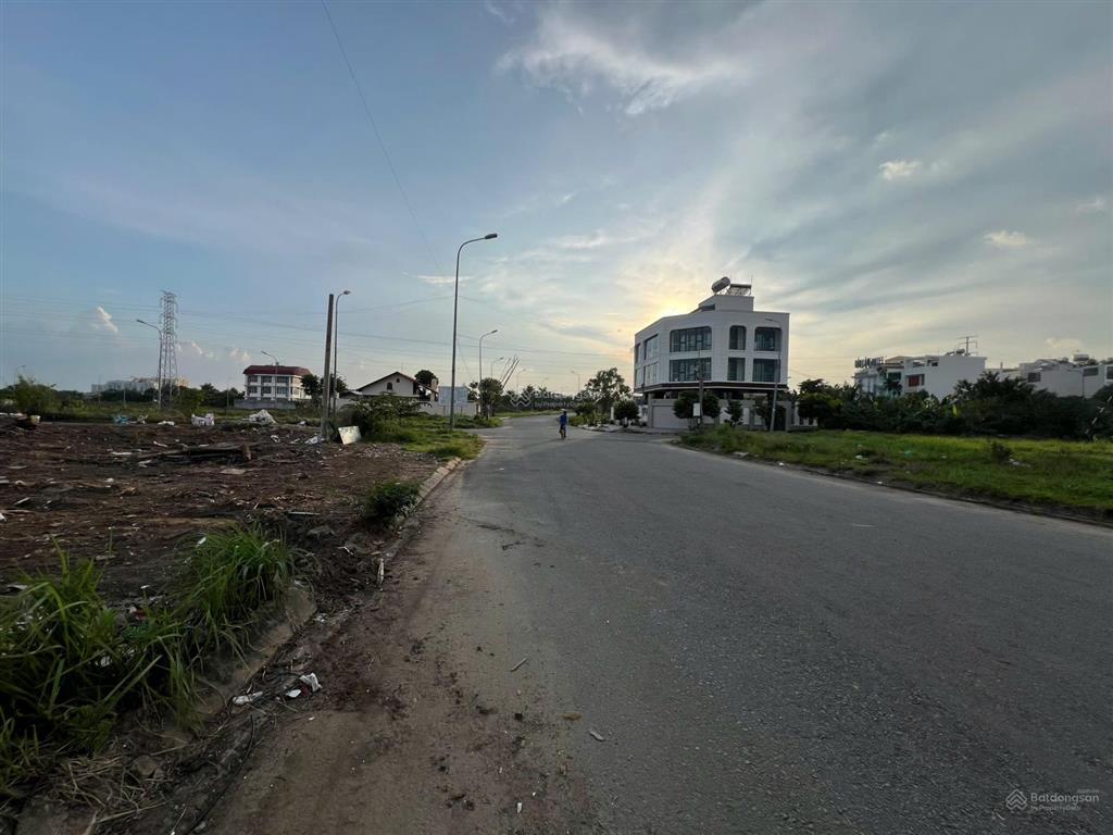 Bán lô đất đẹp kdc phú nhuận mặt tiền trục chính đường 659 (25m) phường phước long b, q9 hcm