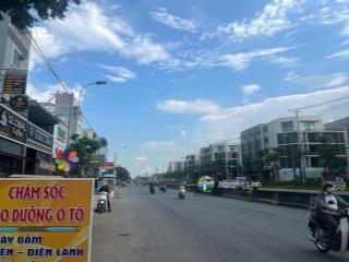 Bán lô đất mặt tiền đỗ xuân hợp đối diện global city ngang 5x25m vị trí đẹp