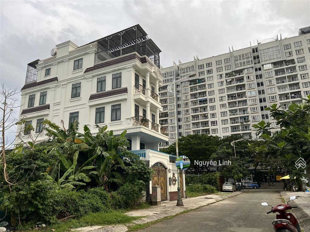 Chính chủ gửi linh bán nền biệt thự song lập sổ cá nhân kdc đông thủ thiêm, bình trưng đông q2 hcm