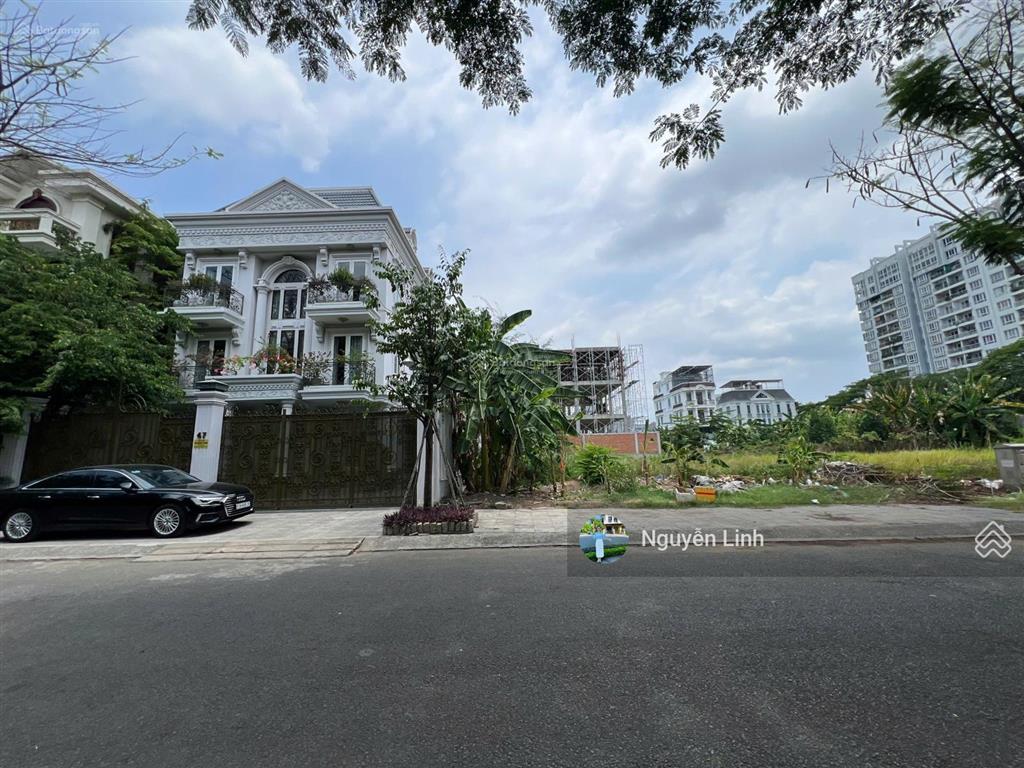 Chính chủ gửi bán lô nền biệt thự đơn lập ngang 15x25m khu dân cư đông thủ thiêm, btđ quận 2