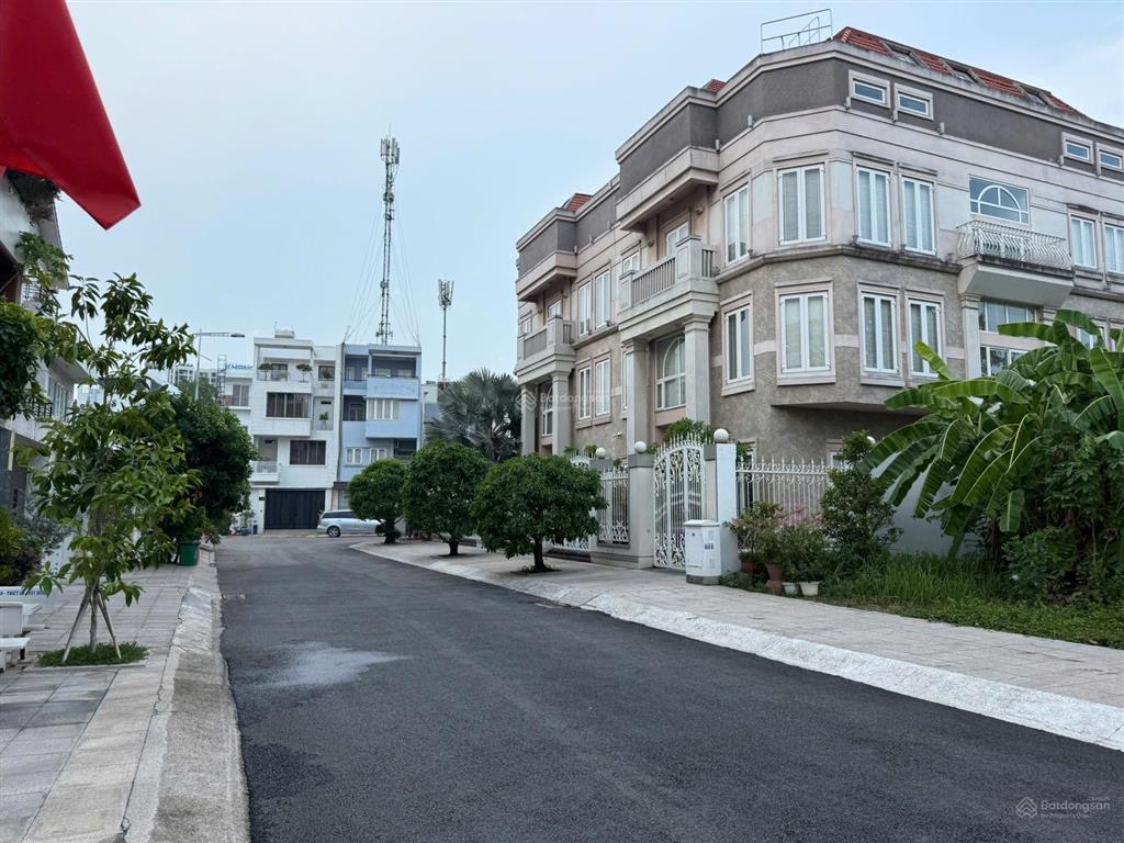 Chính chủ gửi bán lô biệt thự song lập ngang 12x21m khu dân cư đông thủ thiêm, btđ quận 2