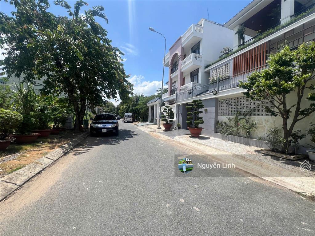 Bán nhanh nền biệt thự ngang 12x20m, trục 16m kdc nam long, phường phước long q9 cũ tphcm