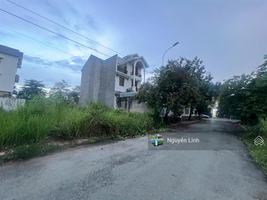 Bán nền đất biệt thự ngang 10x25m kdc hoàng anh minh tuấn, p phước long b, quận 9, tp thủ đức tphcm