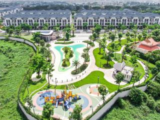Bán nhà phố verosa park khang điền ngang 6mx17, 1 trệt 3 lầu full nội thất cao cấp  0902 514 ***