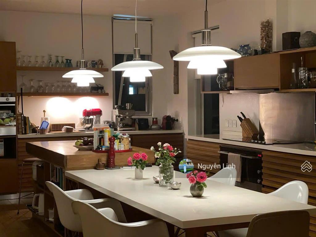 Bán căn góc 3 mặt tiền full nội thất khu biệt thự riviera cove keppel land quận 9 giá chỉ 65 tỷ