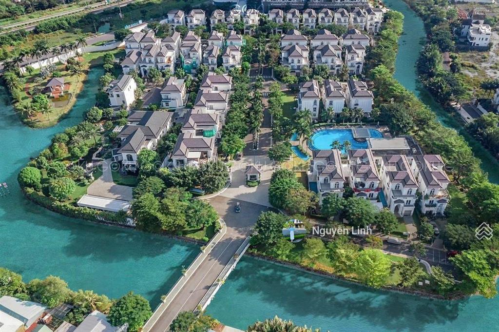 Siêu phẩm biệt thự the venica villas khang điền căn góc 2 mặt tiền full nội thất cao cấp